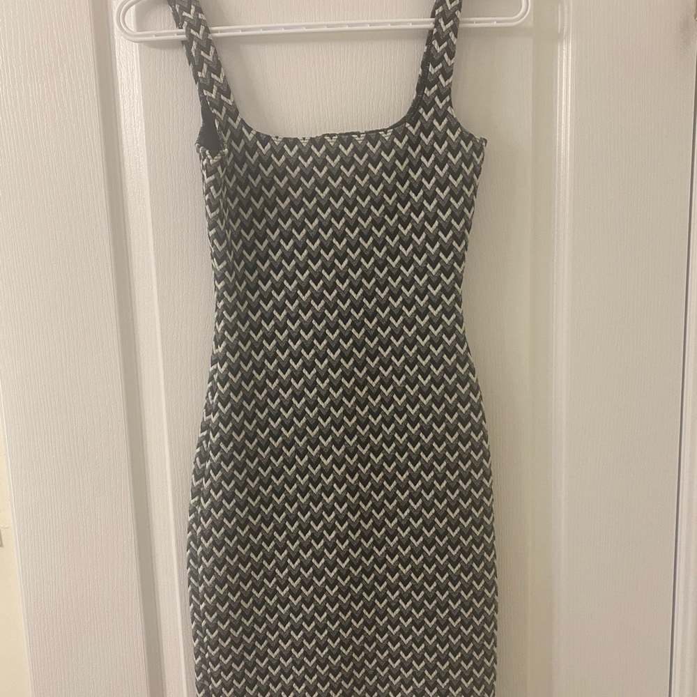 BODY CON DRESS - Picture 2 of 4